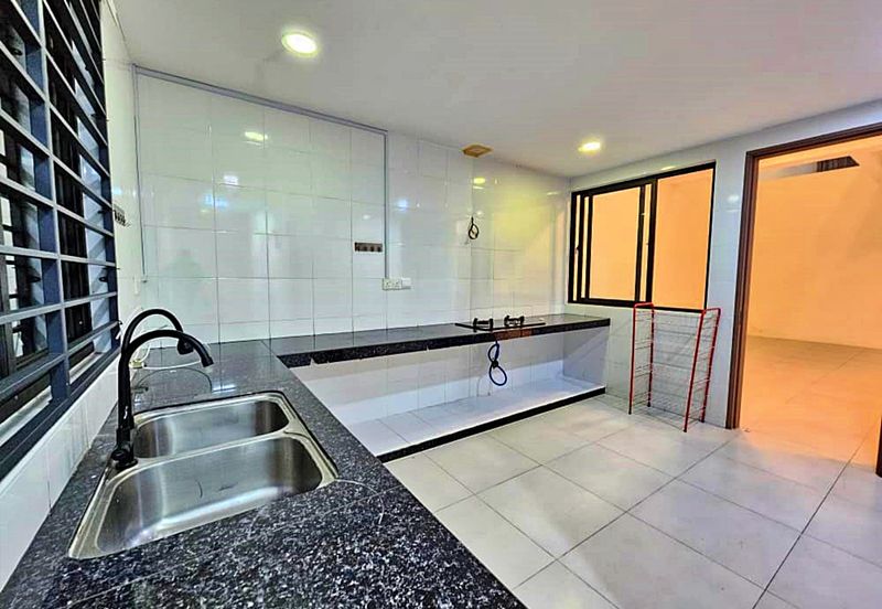 Sutera Heights, Taman Juara Jaya