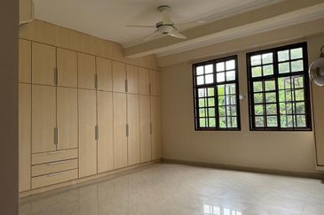 Putra Indah Condominium