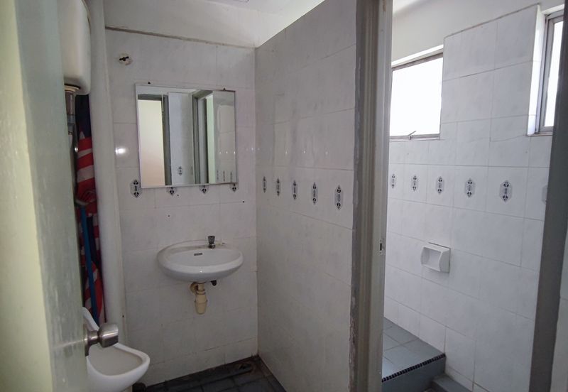 Regalia Business Centre, USJ 1