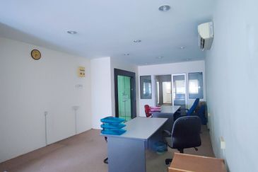 Regalia Business Centre, USJ 1