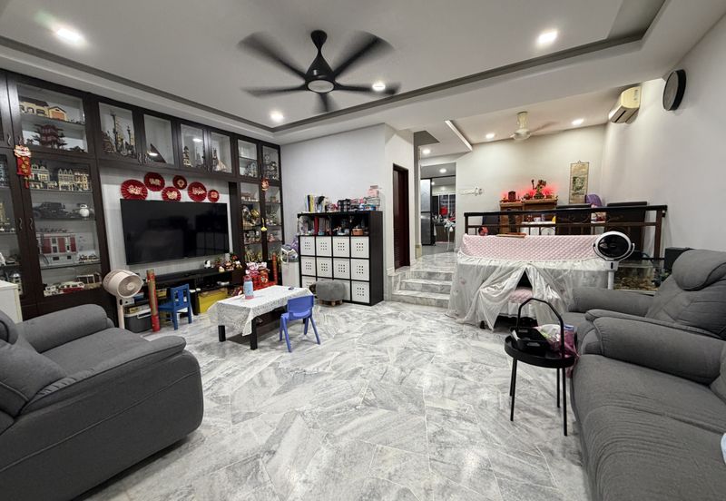 SL 9, Bandar Sungai Long