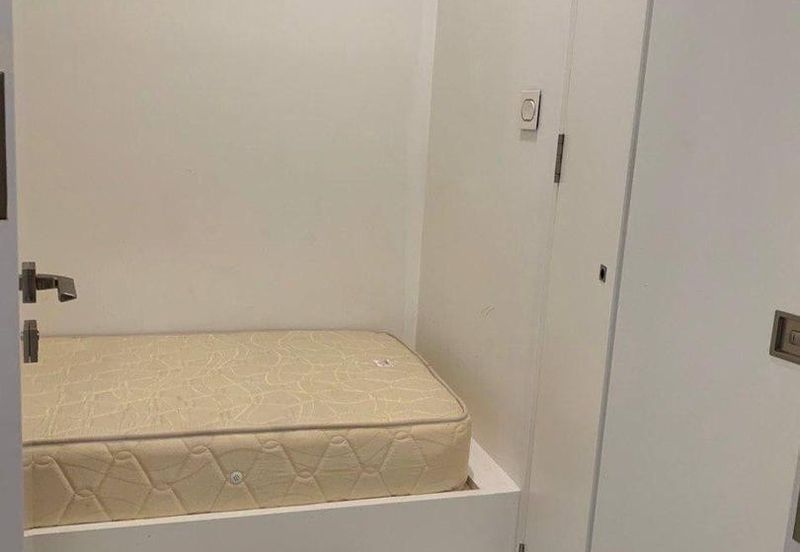 Face Platinum Suites