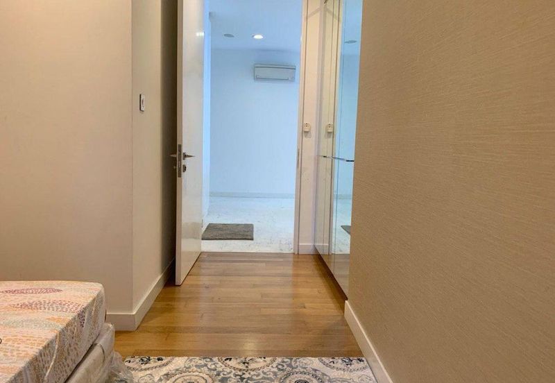 Face Platinum Suites