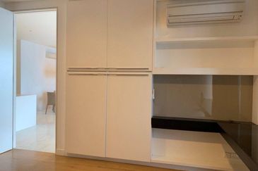 Face Platinum Suites