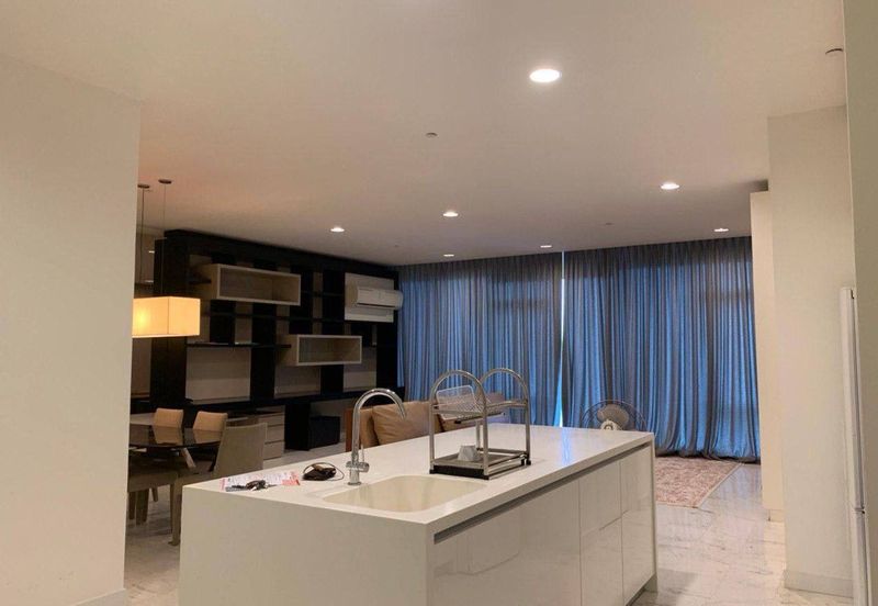 Face Platinum Suites