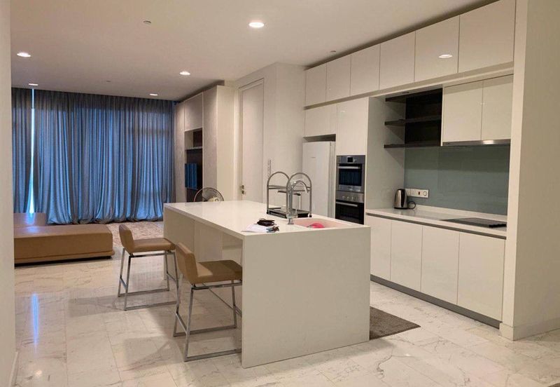 Face Platinum Suites