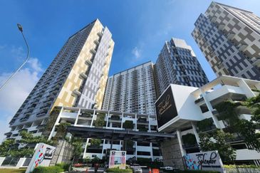 Platinum Splendor Residence