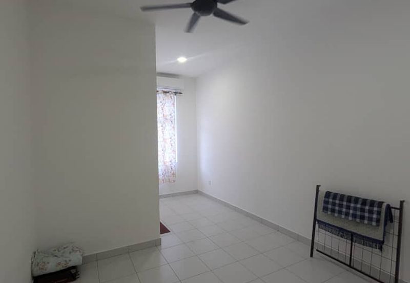 Suria 2 @ Sebana Cove