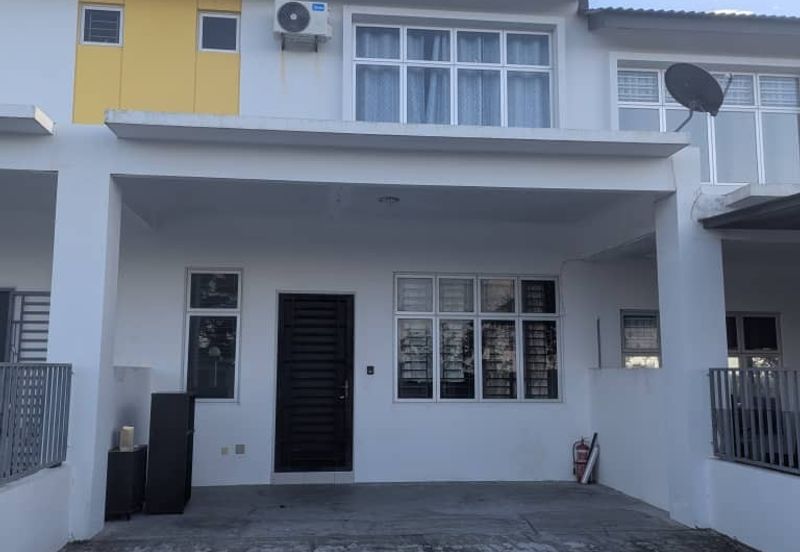 Suria 2 @ Sebana Cove