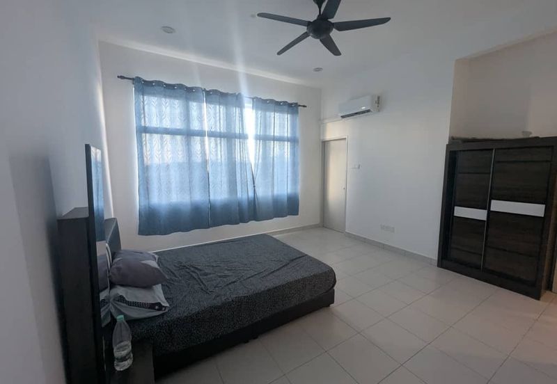 Suria 2 @ Sebana Cove