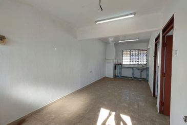 Flat Taman Ungku Tun Aminah