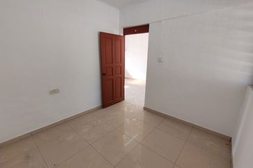Flat Taman Ungku Tun Aminah