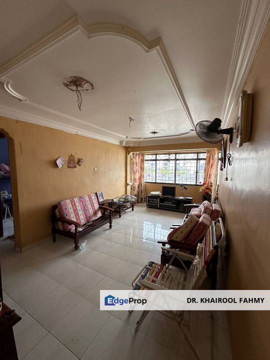 Kluang Flat Haji Manan Renovated, Johor, Kluang