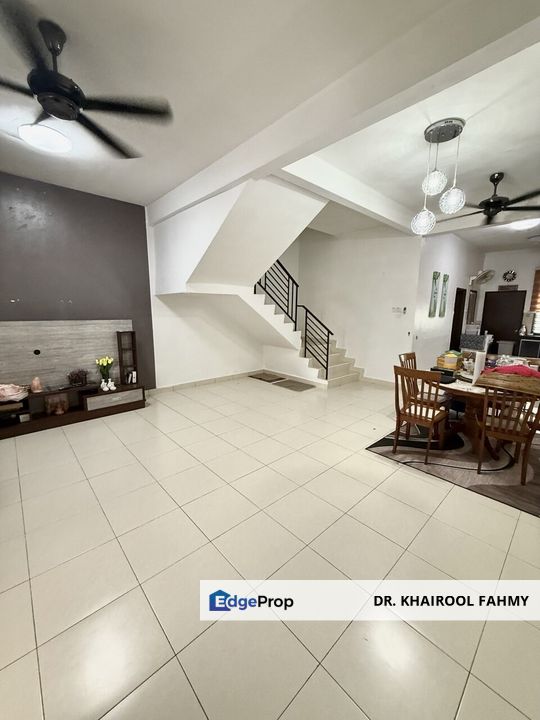 Taman Scientex Senai 2.5 Storey Terrace Renovated, Johor, Senai
