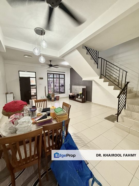 Taman Scientex Senai 2.5 Storey Terrace Renovated, Johor, Senai