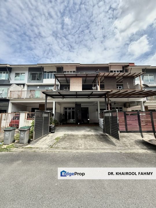 Taman Scientex Senai 2.5 Storey Terrace Renovated, Johor, Senai