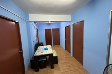 Sri Lanang Flat (Rumah Pangsa Sri Lanang)