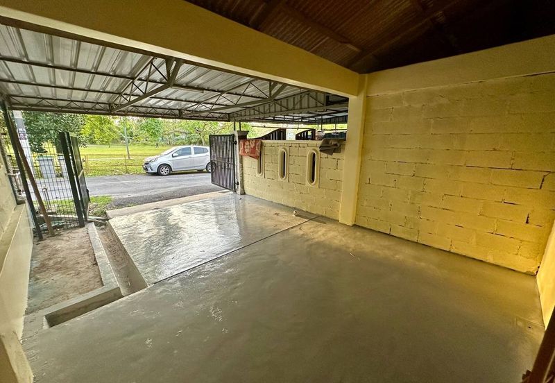 Taman Tanjung Puteri Resort