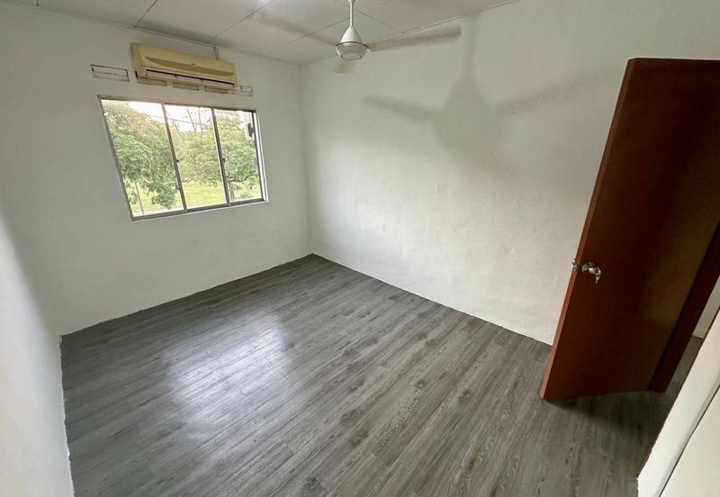 Taman Tanjung Puteri Resort