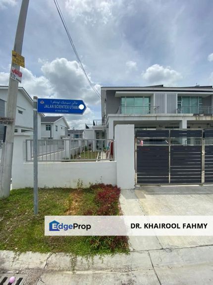 Taman Scientex Utama Senai Double Storey Terrace End Lot, Johor, Senai