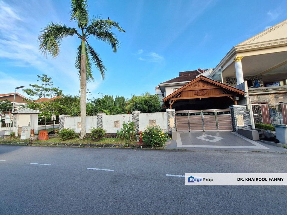 Taman Bukit Dahlia Pasir Gudang Semi Detahced Double Storey Renovated Non Bumi, Johor, Pasir Gudang