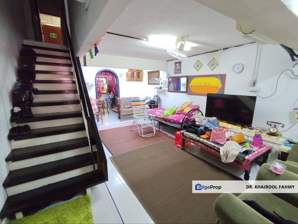 Taman Bukit Tiram Double Storey Terrace Renovated, Johor, Ulu Tiram