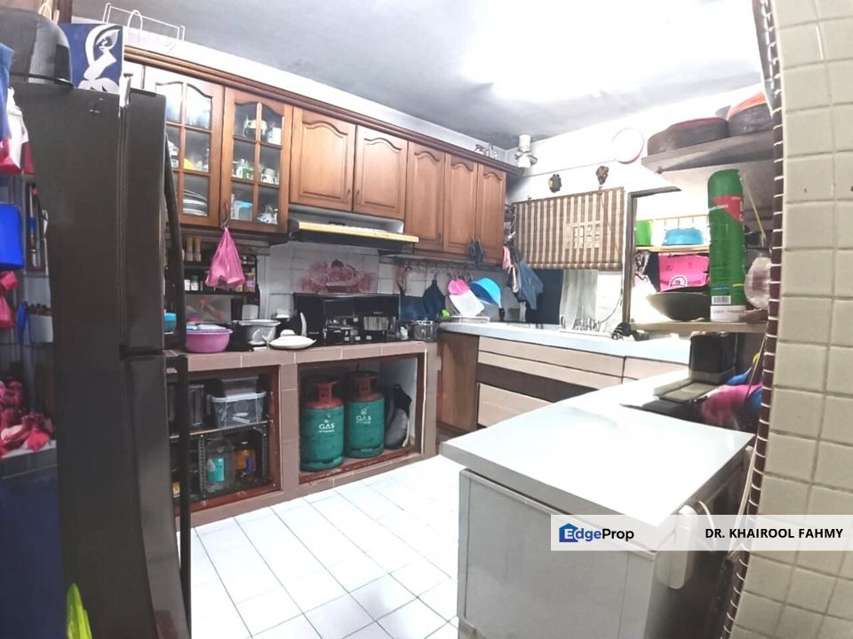 Tampoi Indah Lily Jasmine Apartment Ground Floor Renovated, Johor, Tampoi