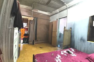 Lily & Jasmine Apartment