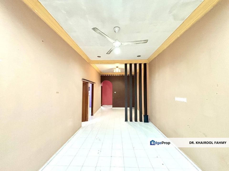 Taman Putrimas Simpang Renggam Non Bumi Single Storey Terrace Renovated, Johor, Simpang Renggam