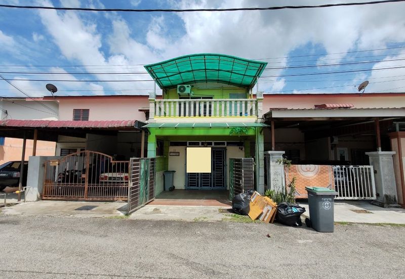 Tongkang Pecah Local Pecah