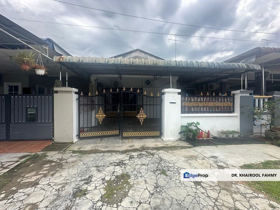 Taman Manis Parit Raja Batu Pahat Single Storey Terrace, Johor, Parit Raja