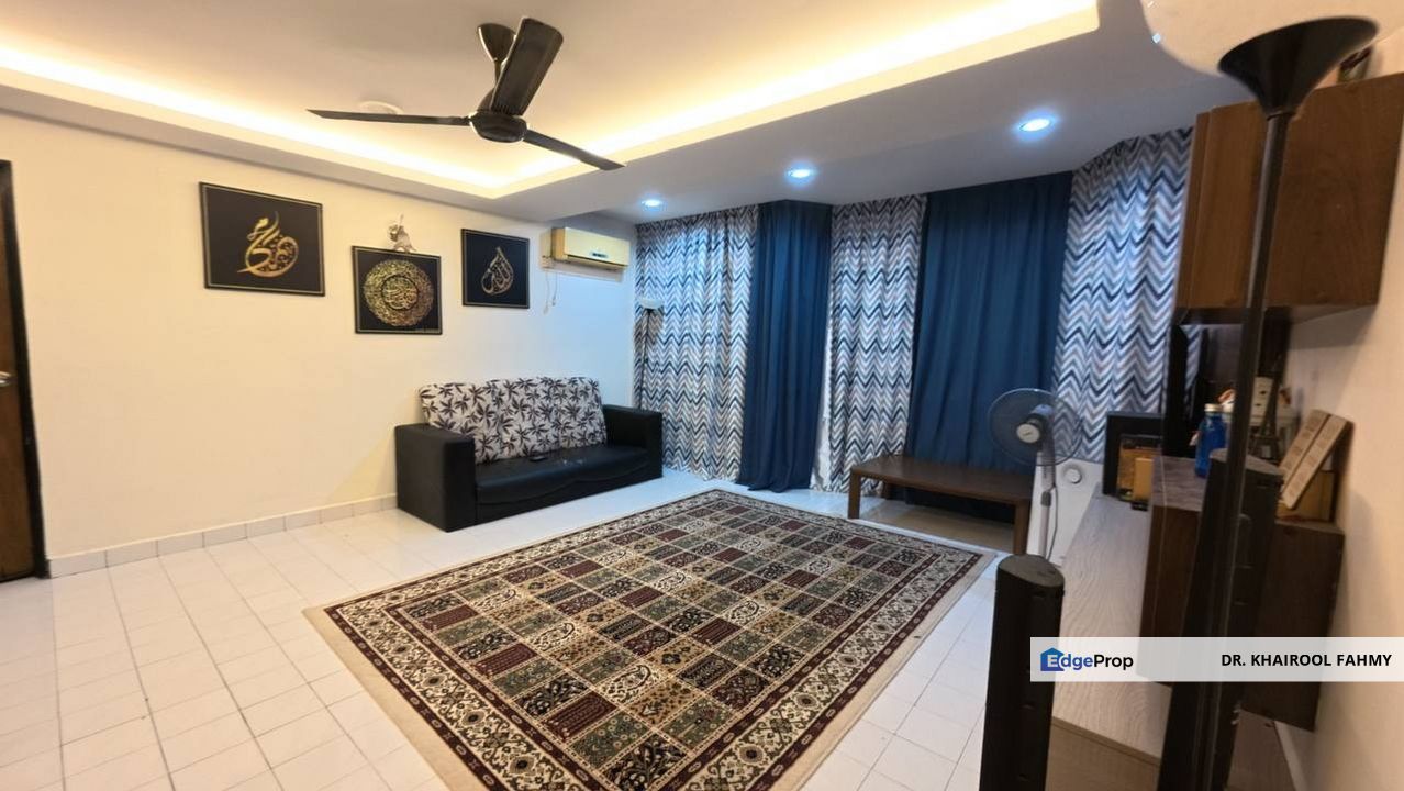 Tanjong Puteri Resort Apartment LEVEL 1 Gated Guarded Renovated, Johor, Pasir Gudang