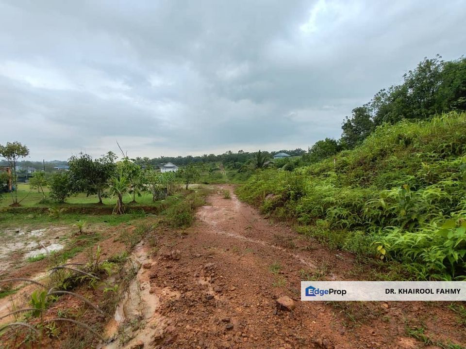 Simpang Renggam Residential Land, Johor, Benut