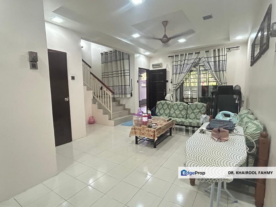 Taman Nusa Damai Pasir Gudang Renovated Double Storey Terrace Open Facing NON Bumi, Johor, Pasir Gudang