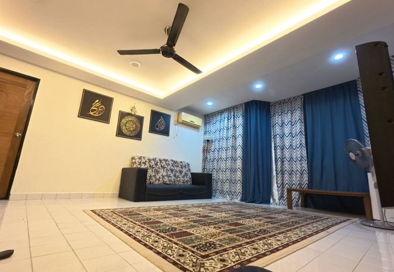 Tanjong Puteri Resort Apartment