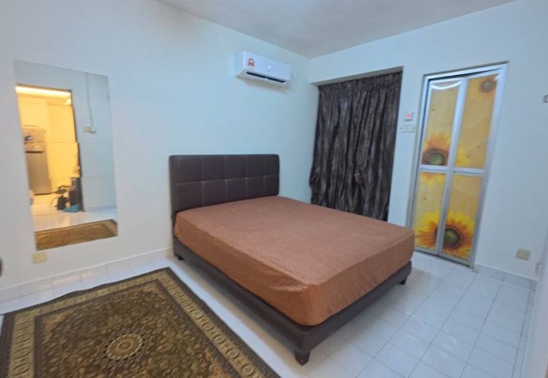 Tanjong Puteri Resort Apartment