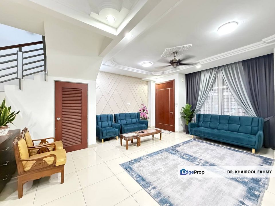 Taman Bukit Dahlia END LOT Pasir Gudang Double Storey Terrace Renovated - NON BUMI, Johor, Pasir Gudang