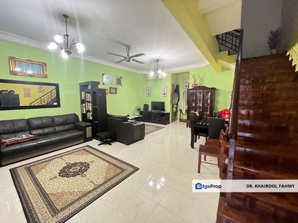 Taman Bukit Dahlia Pasir Gudang Double Storey Terrace Renovated, Johor, Pasir Gudang