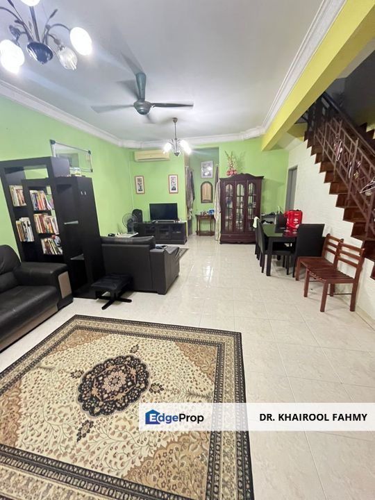 Taman Bukit Dahlia Pasir Gudang Double Storey Terrace Renovated, Johor, Pasir Gudang