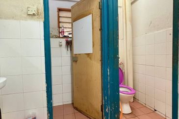 Flat Plentong Utama Masai (Flat Daisi)