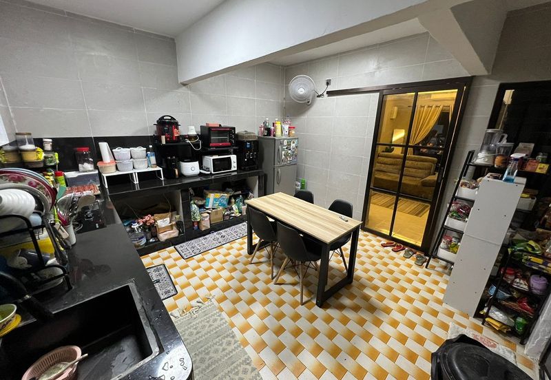 Taman Nesa Skudai Renovated Single Storey Terrace