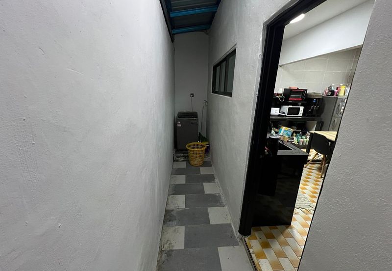Taman Nesa Skudai Renovated Single Storey Terrace