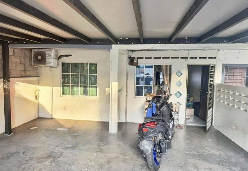 Taman Maju Jaya, Ulu Tiram