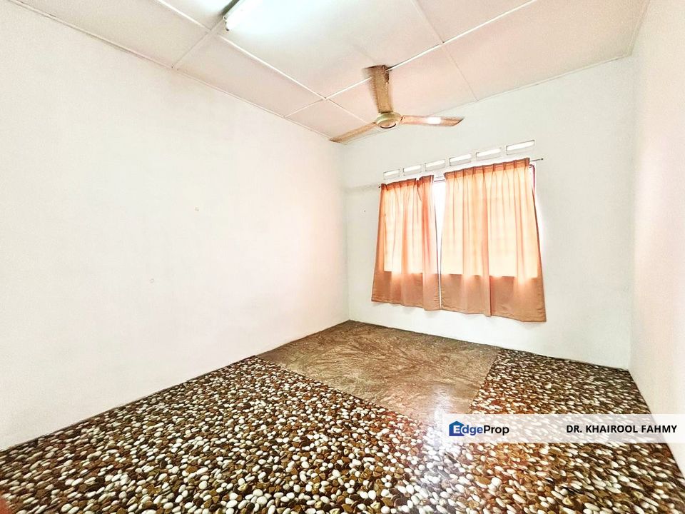 Taman Melewar Parit Raja Batu Pahat Double Storey Terrace, Johor, Parit Raja