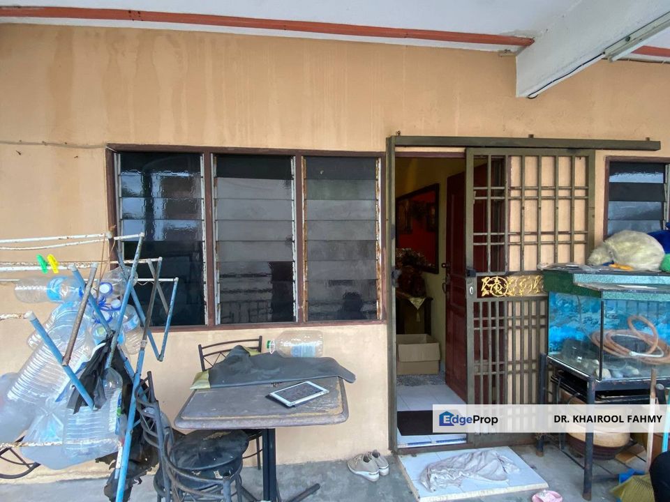 Flat Taman Harmoni 2 Skudai Renovated, Johor, Skudai