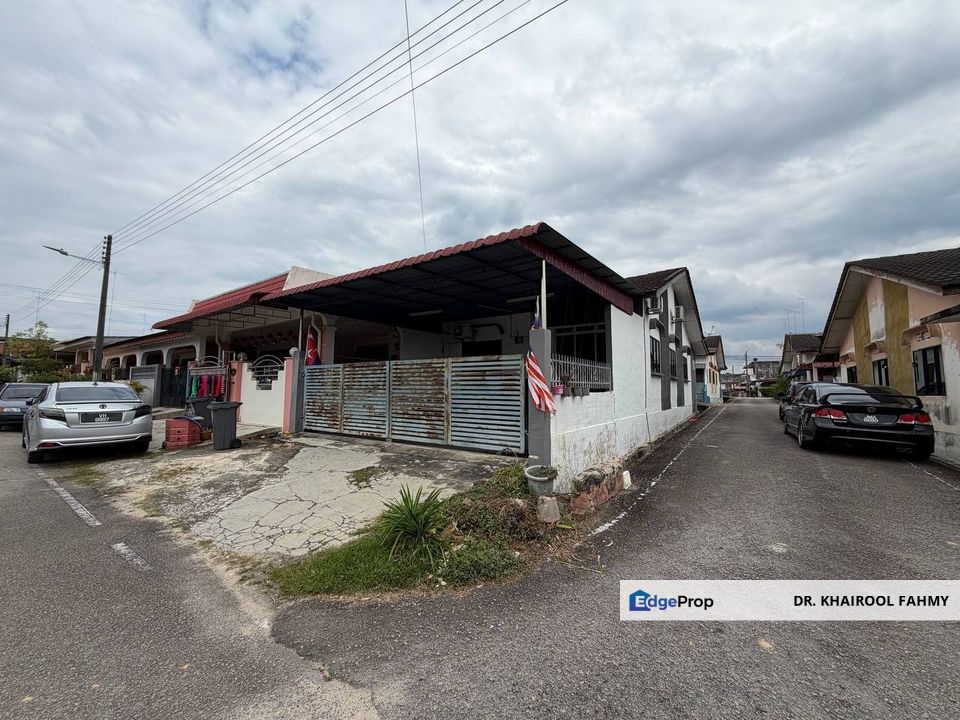 Tangkak Taman Tangkak Jaya Single Storey Terrace End Lot, Johor, Tangkak