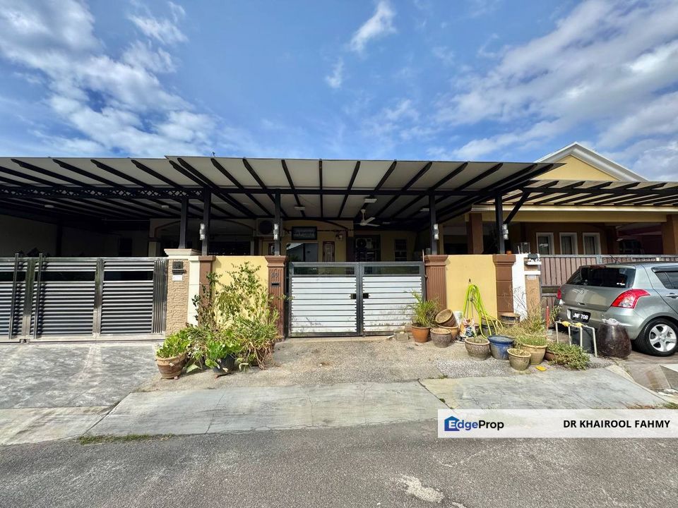 Taman Nusa Damai Non Bumi & Open Facing Pasir Gudang Renovated, Johor, Pasir Gudang