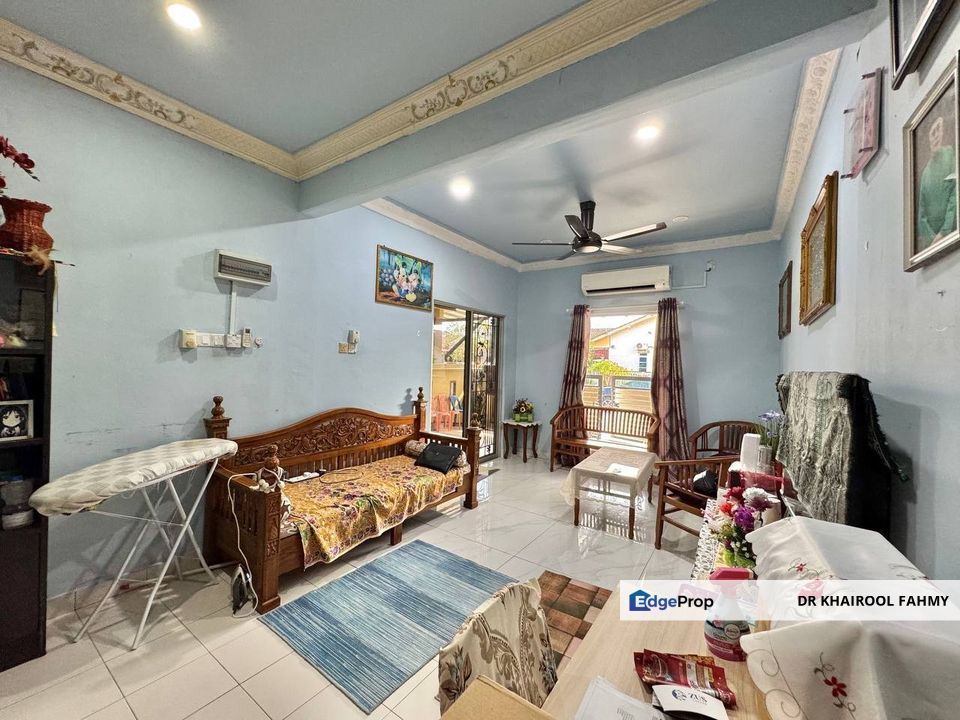 Taman Nusa Damai Non Bumi & Open Facing Pasir Gudang Renovated, Johor, Pasir Gudang
