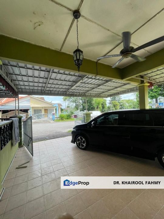 Corner Lot Taman Pulai Emas Single Storey Terrace Renovated, Johor, Kangkar Pulai