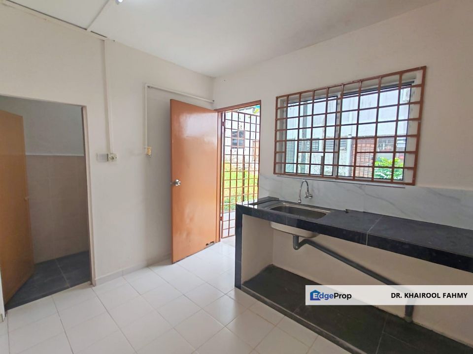 SEWA Teres Taman Bukit Jaya Ulu Tiram, Johor, Ulu Tiram